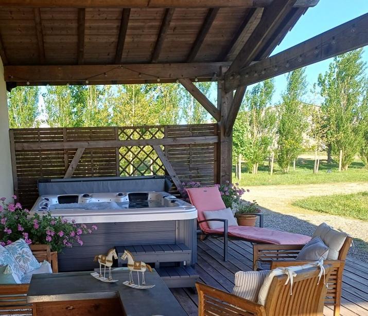 Вилла Domaine Du Boscq Parleboscq Экстерьер фото